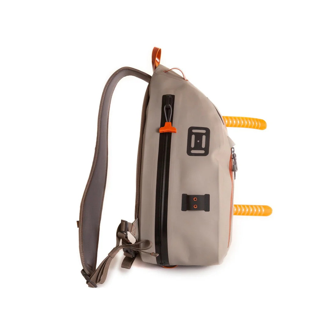 Fishpond Thunderhead Submersible Sling - Image 8
